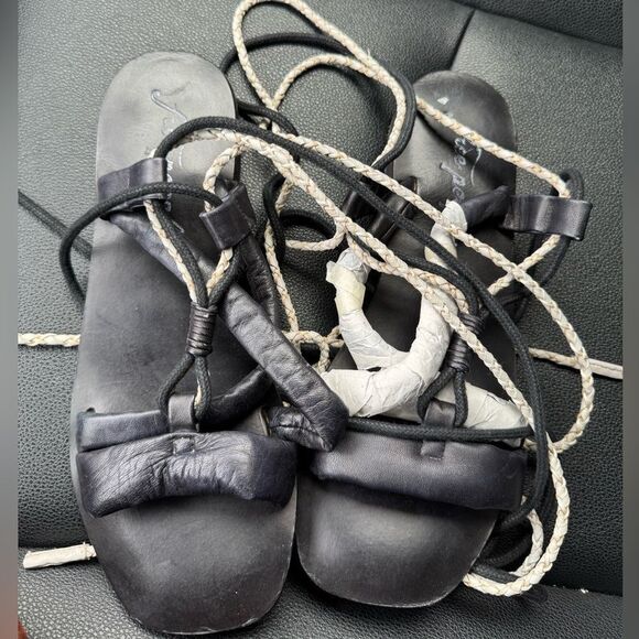 Free People Linden Wrap Sandal size 7.5 - Picture 5 of 6